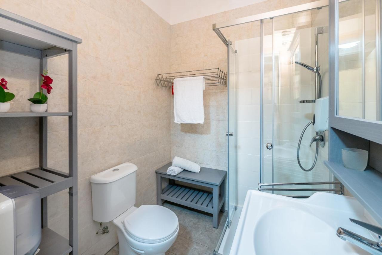 Valletta Main Street Apartment Экстерьер фото