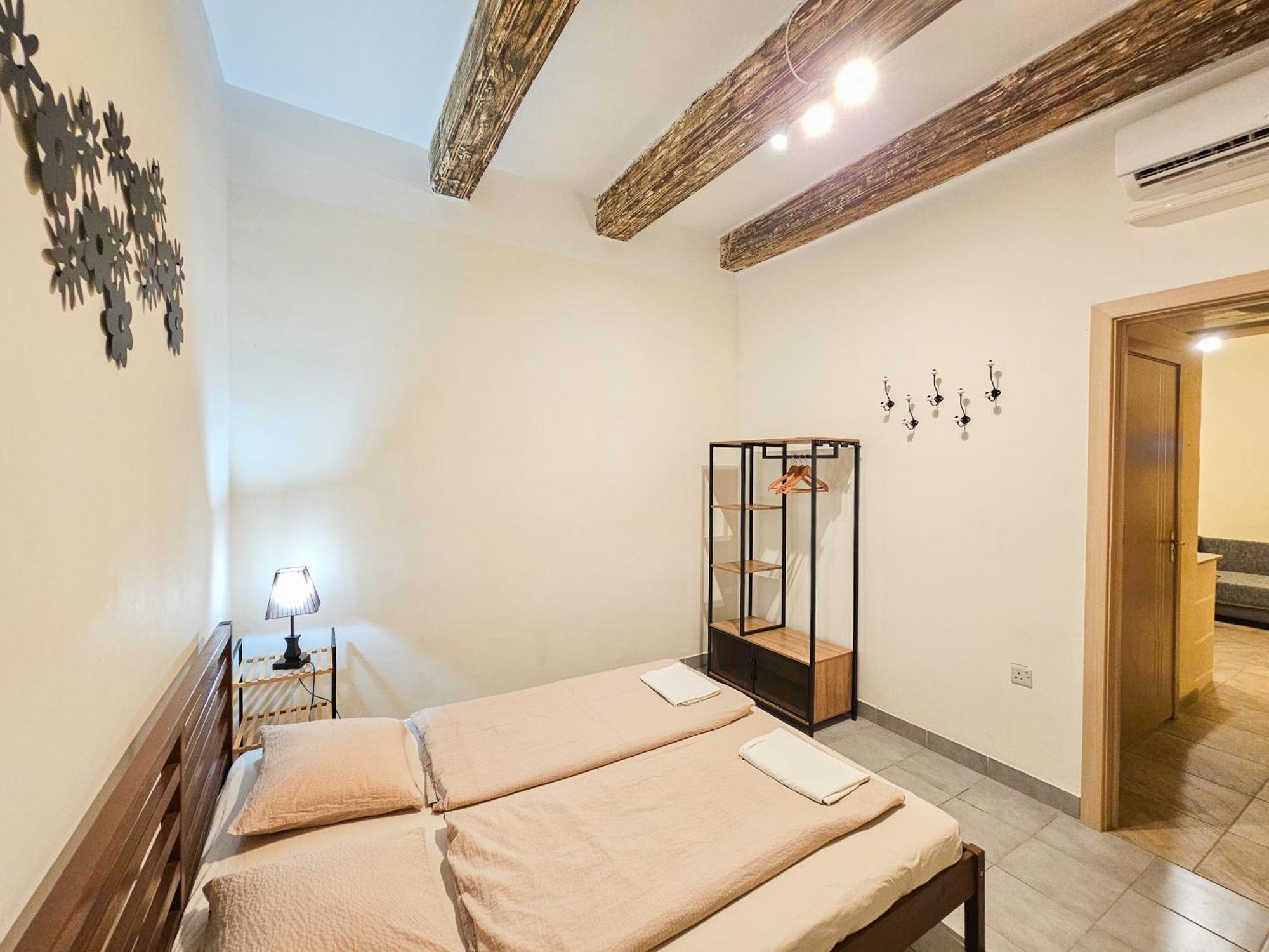 Valletta Main Street Apartment Экстерьер фото