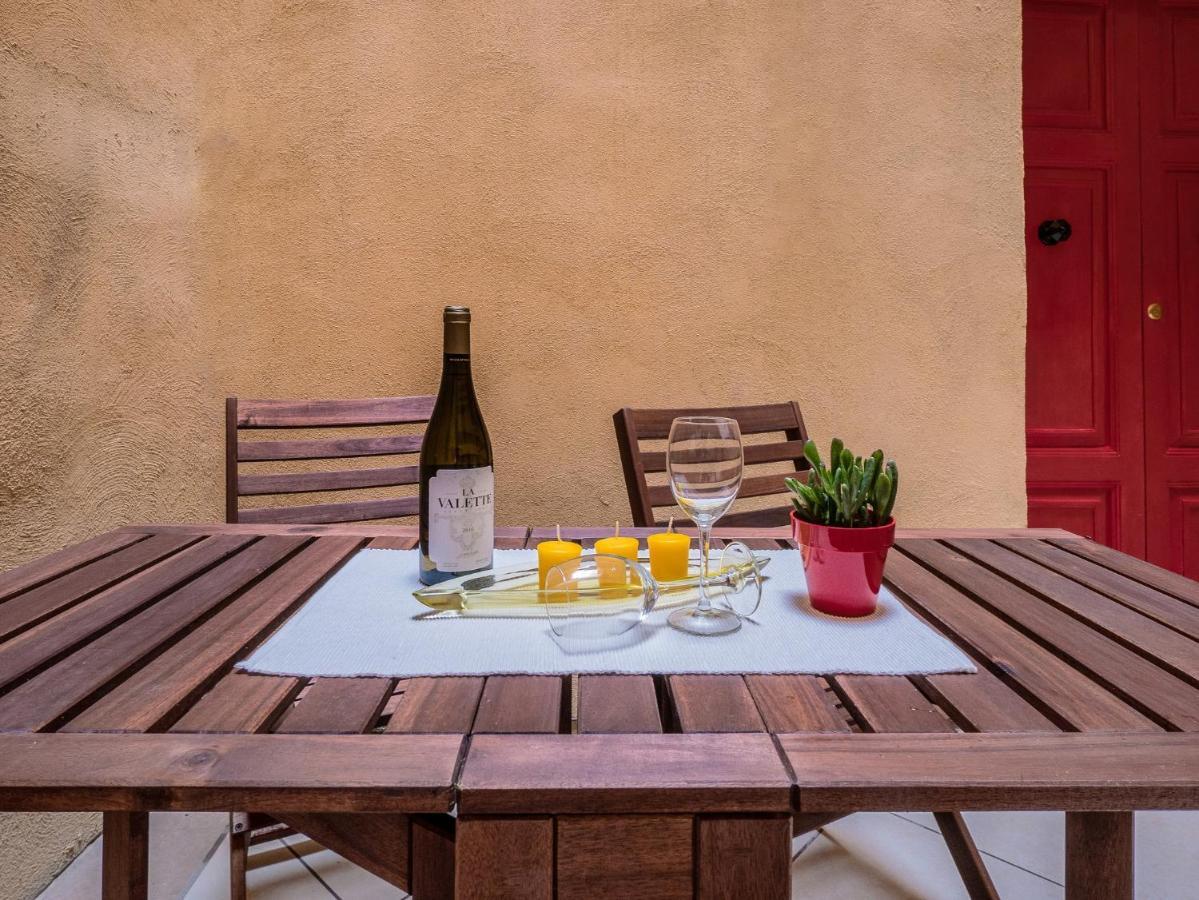 Valletta Main Street Apartment Экстерьер фото